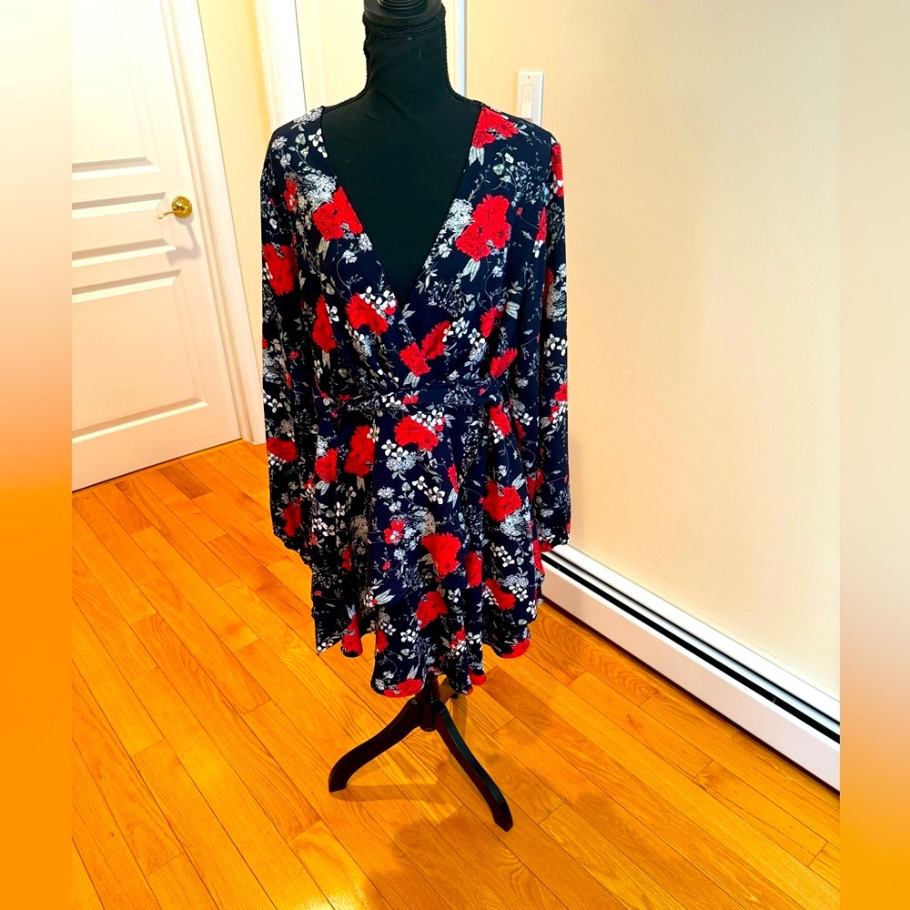 Floral Wrap Dress very elegant and fun worn once offers welcome